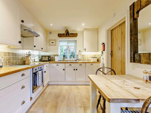 Η κουζίνα ή μικρή κουζίνα στο 1 bed in Stow-on-the-Wold 52145