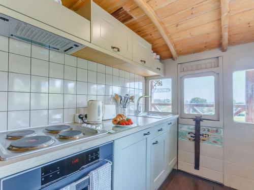 Dapur atau dapur kecil di 1 bed in Exeter 75423