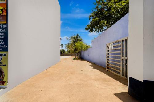 Fotografie z fotogalerie ubytování Hotel O MPS Lodge v destinaci Tuticorin