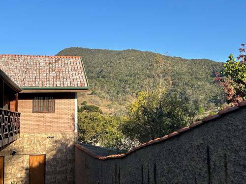 Een algemene foto van de bergen of uitzicht op de bergen vanuit het appartement