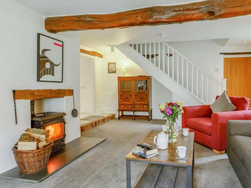 Ruang duduk di 2 Bed in Woolacombe 28803