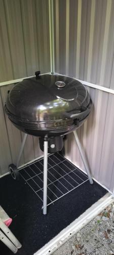 a black table sitting on top of a rack at Forest - Vacation STAY 34213v in Tateyama