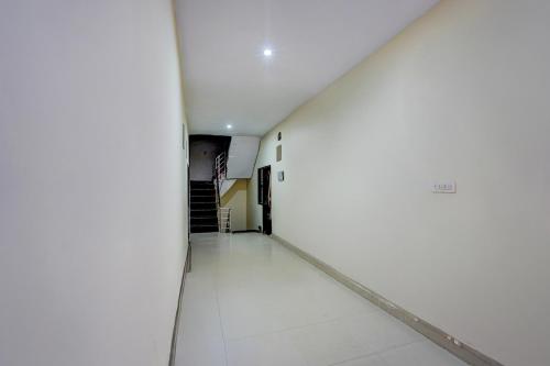 Imagen de la galería de Hotel O Deepak Hotel, en Gurgaon