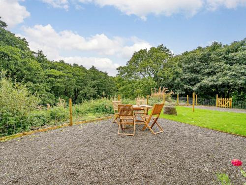 Zahrada ubytování 2 Bed in Aberystwyth 83552