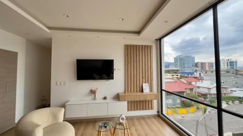 Gallery image of Victoria Luxe Retreat Downtown Sauna BBQ in Quito