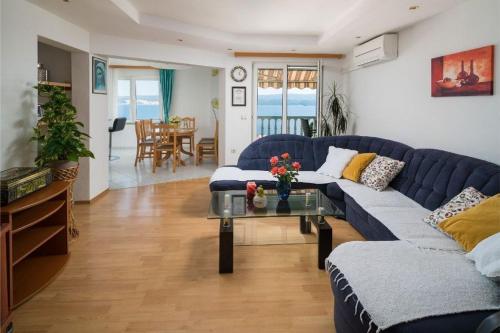 Apartments with parking space Stanici, Omis - 2819