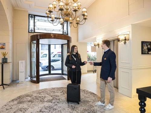 Clients de l'établissement Mercure Lille Centre Grand Place