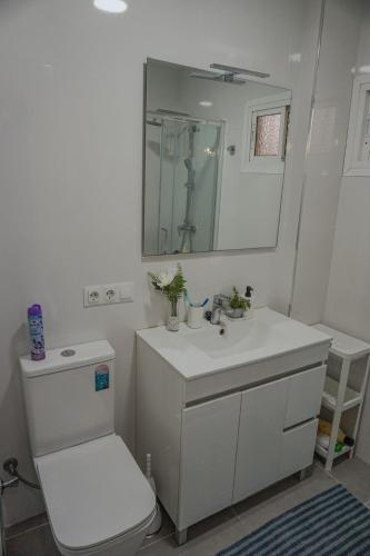 Aguila Cozy Apartment
