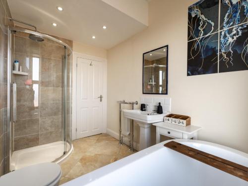 Et badeværelse på 3 Bed in Spittal CN168