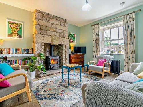 Ruang duduk di 3 Bed in Bamburgh CN022