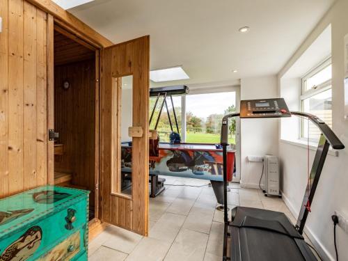 Φωτογραφία από το άλμπουμ του 6 Bed in Buckland Brewer SWOLD σε Buckland Brewer