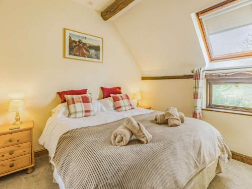 3 Bed in Worcester CC082にあるベッド