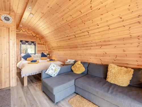 Ruang duduk di 1 Bed in Barnstaple 90190
