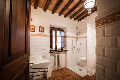 Ванна кімната в Torre Piantarosa