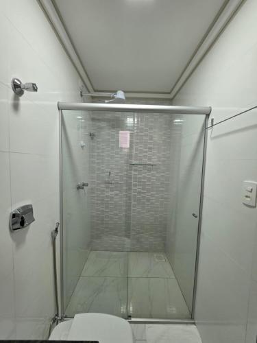 Ένα μπάνιο στο Ello Hotel Cristalina