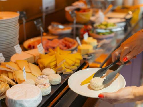 Φαγητό σε αυτό το ξενοδοχείο ή κάπου εκεί κοντά