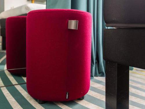 Un lugar para sentarse en ibis Styles Brugge Centrum