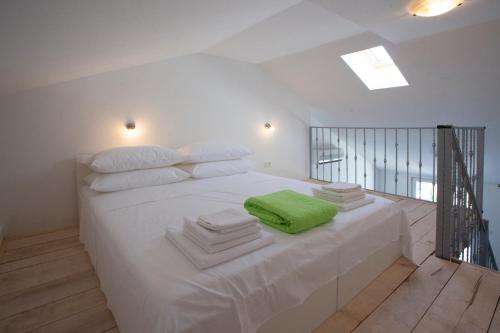 Posteľ alebo postele v izbe v ubytovaní Mar e Sol Apartments