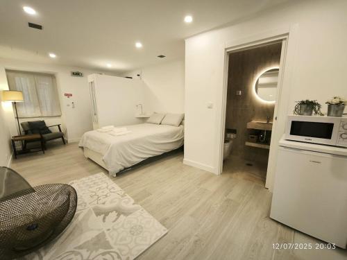 TVM simple studio in old Lisbon