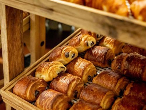 Comida en o cerca de este hotel