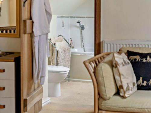 Ένα μπάνιο στο 2 bed in Barlow PK612