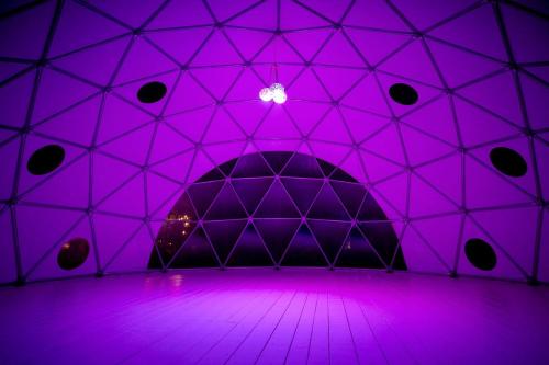 Επισκέπτες που μένουν στο Incredible Spacious Dome for A Group Glamping Experience Surrounded by Nature in Woodridge, New York
