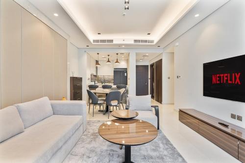 Relaxing 2BR in Business Bay Mins to Burj Khalifa