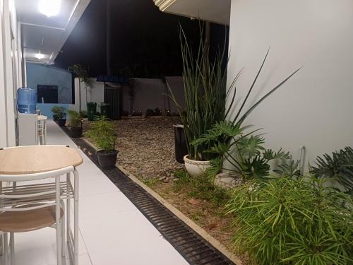 Φωτογραφία από το άλμπουμ του Jen's Hilltop Short-Term Rentals σε Samal