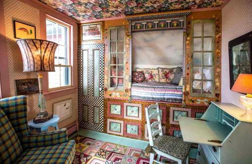 Χώρος καθιστικού στο Charming Suite with Private Roof Deck near Ithaca, New York