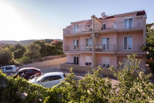 Gambar di galeri bagi Apartments Neve di Marina