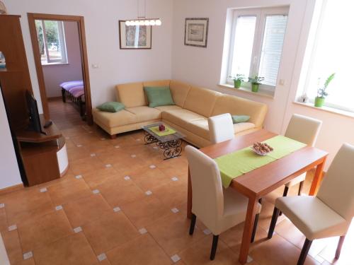 Apartment Polka