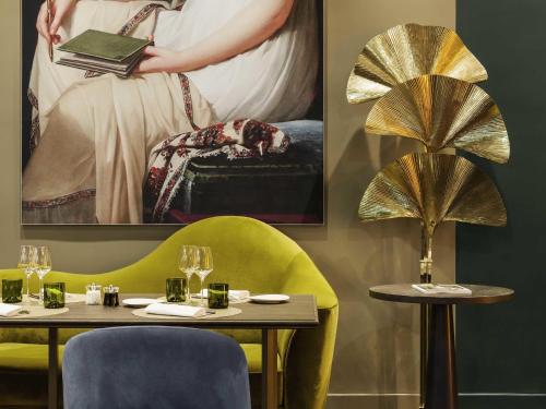 Фотография из галереи Le Louis Hotel Versailles Château - MGallery Collection в Версале