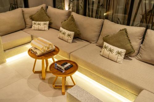 Ruang duduk di Nanna Villa Unit 1 by Betterplace