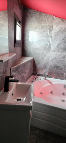 Fotografie z fotogalerie ubytování Kirkor Guest House v destinaci Famagusta