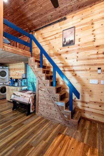 Gallery image of Escape to Marshall, Arkansas, in this Cozy Cabin for Four in Maumee