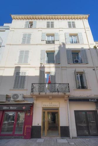 Apparemment cannes centre ville 2mn plages
