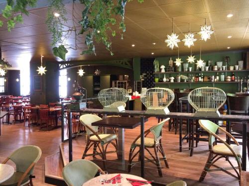En restaurant eller et andet spisested på ibis Paris Bastille Opera