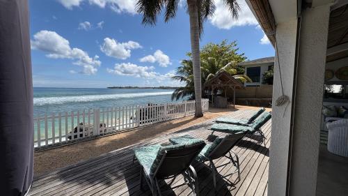 Villa Le Bijoux - with Housekeeping Service