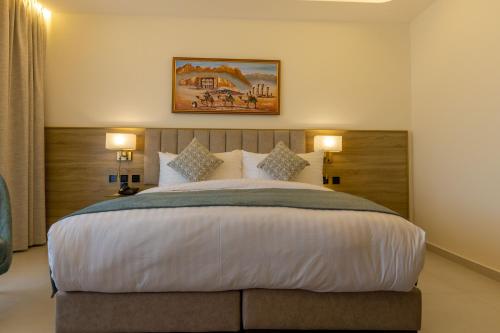 Katil atau katil-katil dalam bilik di Petra Legacy Luxury