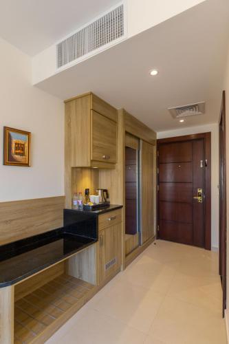Dapur atau dapur kecil di Petra Legacy Luxury