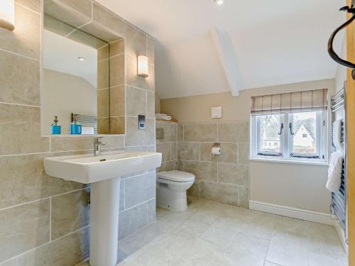 Bagno di 1 Bed in Marlborough 65123