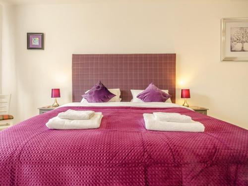 Ένα ή περισσότερα κρεβάτια σε δωμάτιο στο 6 Bed in St Andrews 89572