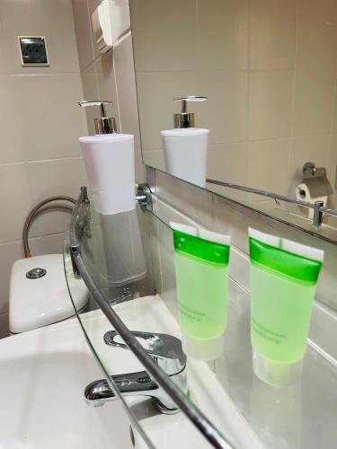 Bilik mandi di Przystań Ostróda - pokoje i apartamenty