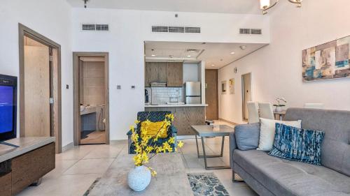 Fully Furnished 1BR In Montrose Tower B Dubai, Close by Dubai Science Park, Dubai Miracle Garden, Dubai Hills Mall