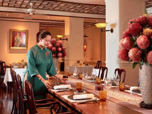 Huéspedes de Sofitel Legend Metropole Hanoi