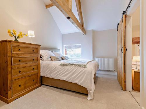 Katil atau katil-katil dalam bilik di 5 Bed in Grindon 79543
