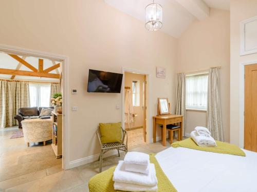 Postel nebo postele na pokoji v ubytování 1 Bed in Thirsk 40354