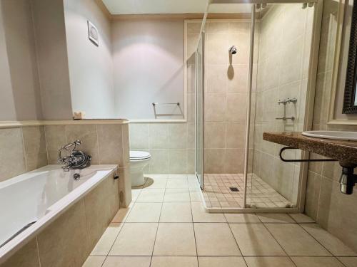 Ένα μπάνιο στο Luxurious 3 Bedroom Villa
