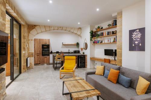 L'Ecrin de l'Ecusson, Loft avec cour intérieure