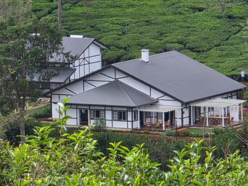Foto de la galería de Powysland Bungalow en Nuwara Eliya